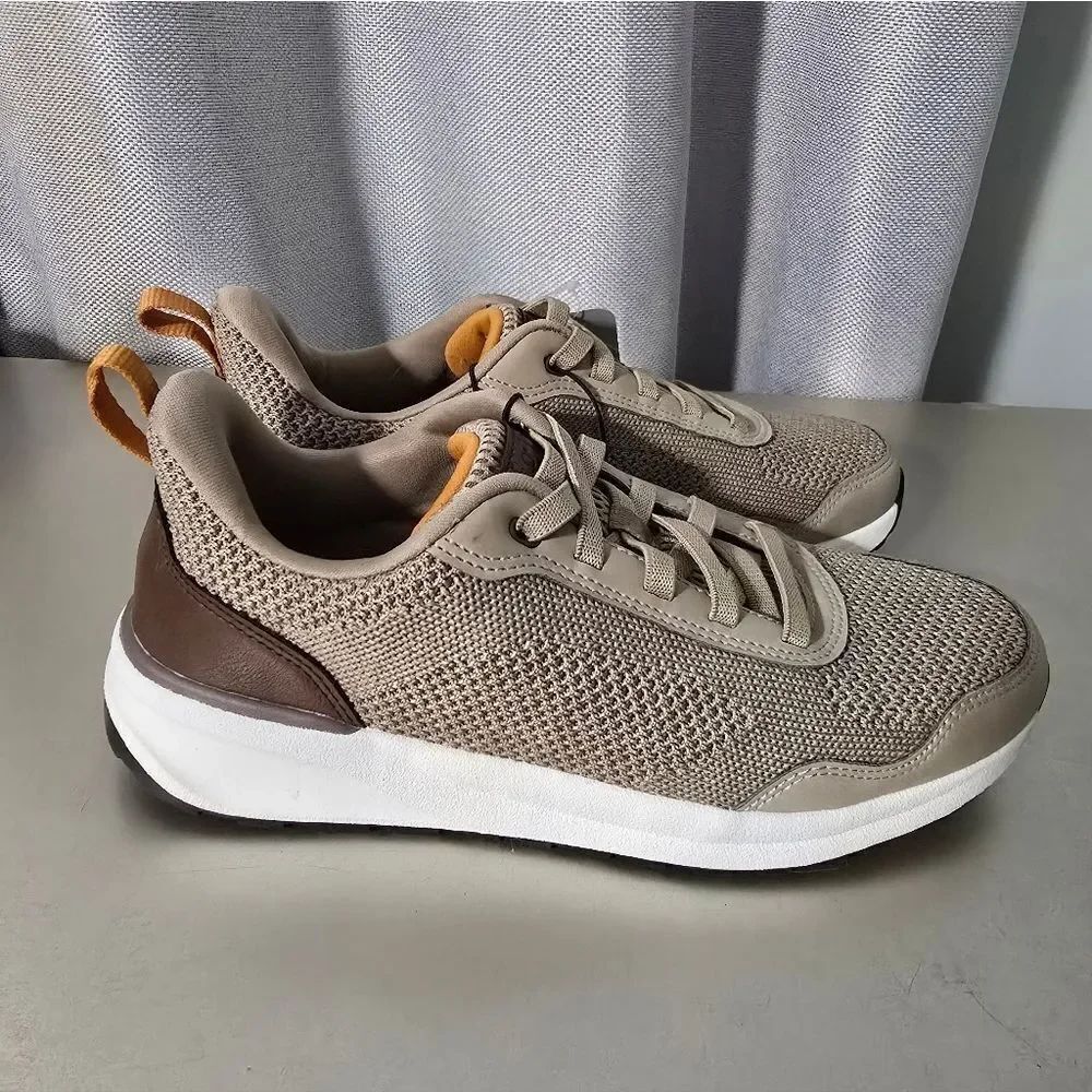 George Shoes Men's Size 7,5 Tan Bungee Lace Up Fabric Uppers Memory Foam New